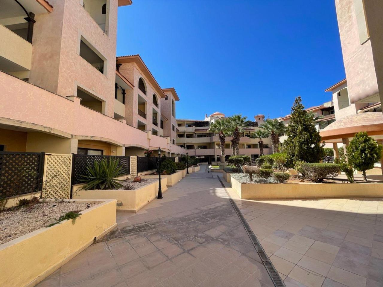 Queens Gardens Paphos Exteriér fotografie
